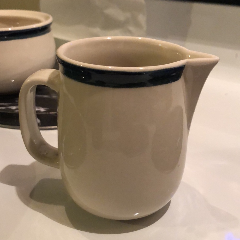 Kitchen Glassware - Picture 4 of 14